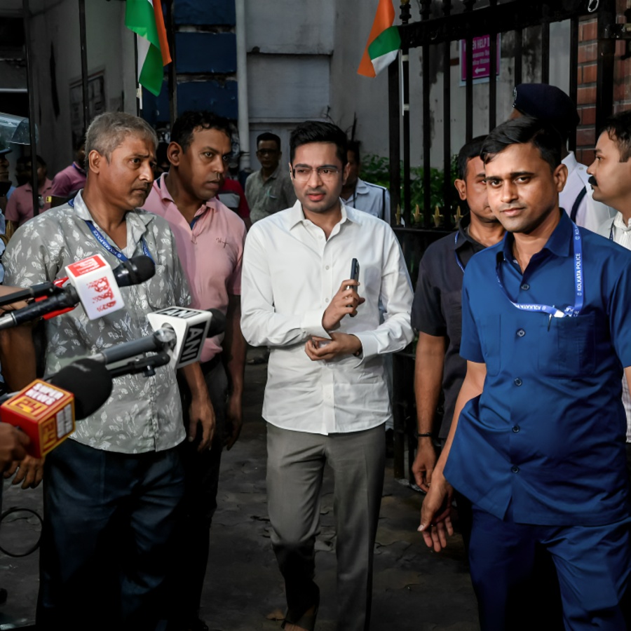Abhishek Banerjee Alleges BJP Workers Attacked TMC Office in Kolkata, Questions Police Response