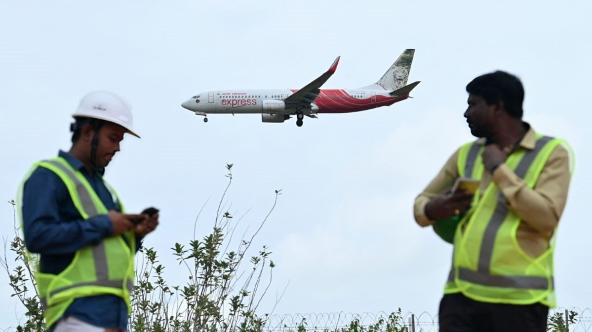 Air India Express Bomb Threat Probe Focuses on Crew Member After Handwriting Comparison