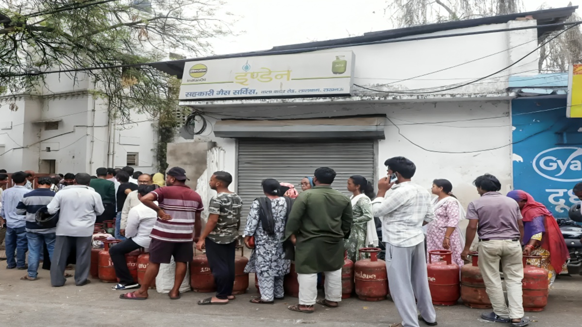 LPG Refill Booking Wait Reportedly Reduced to 25 Days for Rural Consumers as Supply Improves