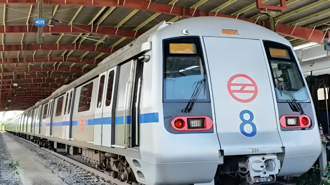 Delhi Metro to Start Services at 6 AM on September 13 for NDA CDS Candidates and Commuters