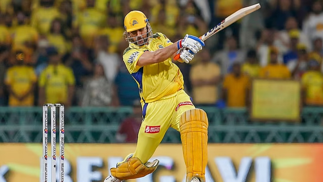 MS Dhoni for CSK Head Coach? Kris Srikkanth Rejects Hemang Badani Rumours