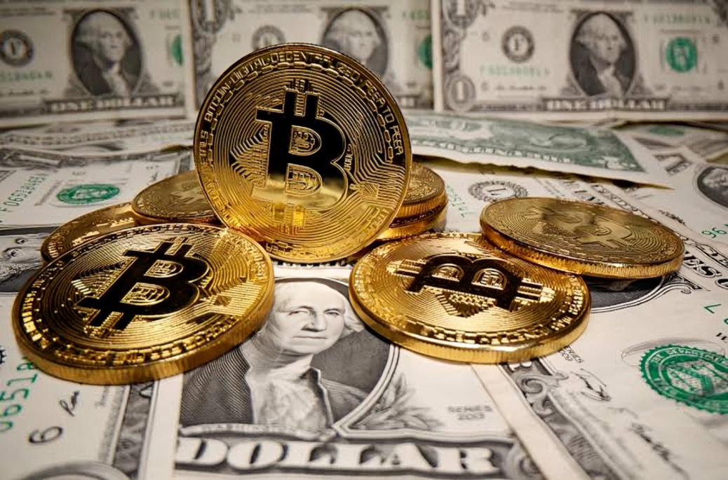 Bitcoin Slips Toward $77,800 as Rising Oil Prices and US Senate Crypto Vote Pressure Market