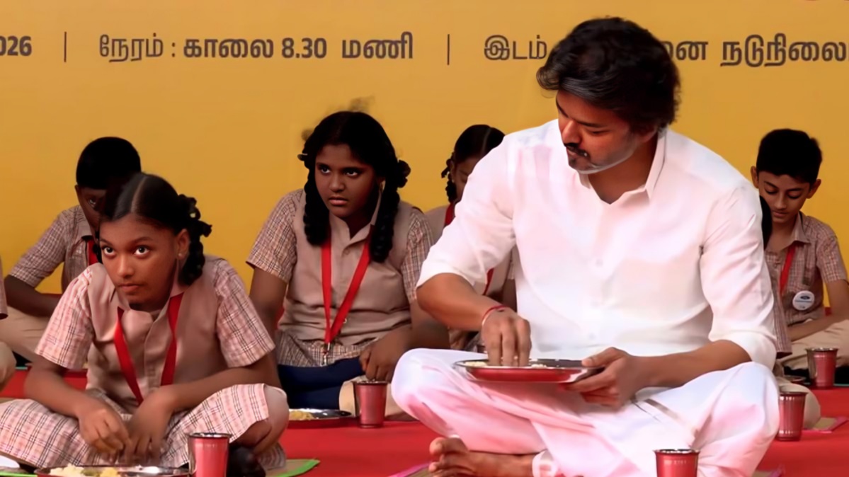 காமராஜர் காலை உணவுத் திட்ட விரிவாக்கம் தொடக்கம்: சென்னையில் மாணவர்களுடன் காலை உணவு சாப்பிட்ட முதல்வர