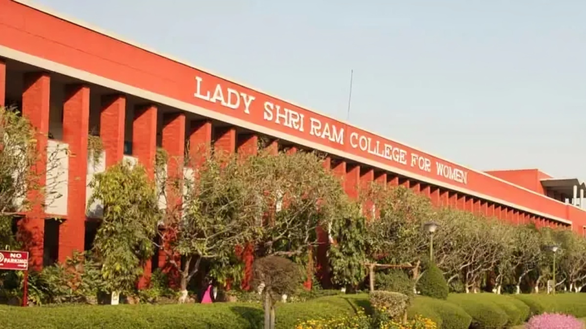 LSR College to Resume Offline Classes on September 24 After Temporary Online Shift