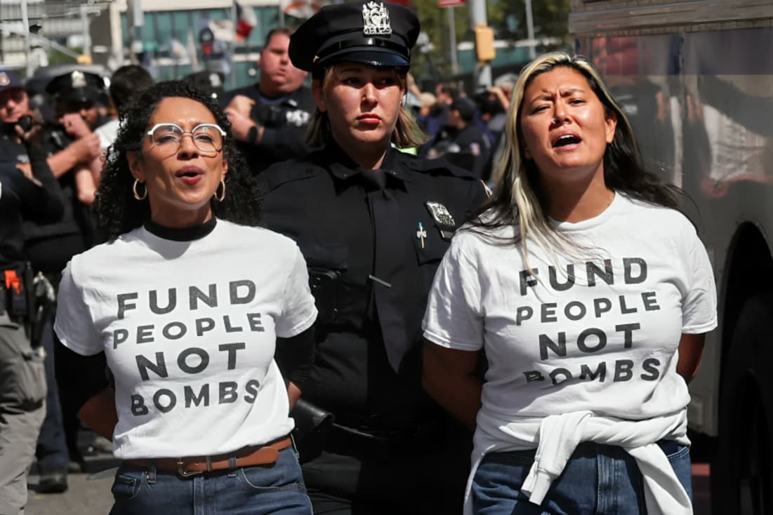 Protests Erupt in New York as Netanyahu Addresses UN, Actors and Politicians Among Those Arrested