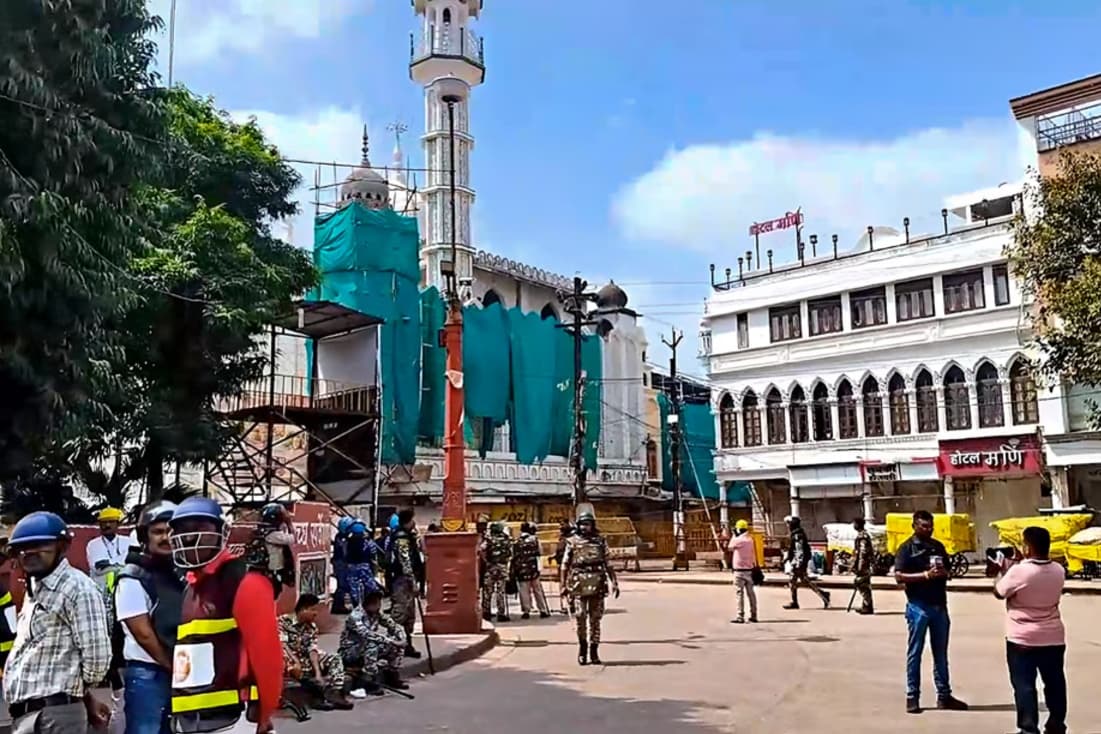 Ujjain Shahi Masjid Portion Removal to Continue After Settlement With Mosque Committee
