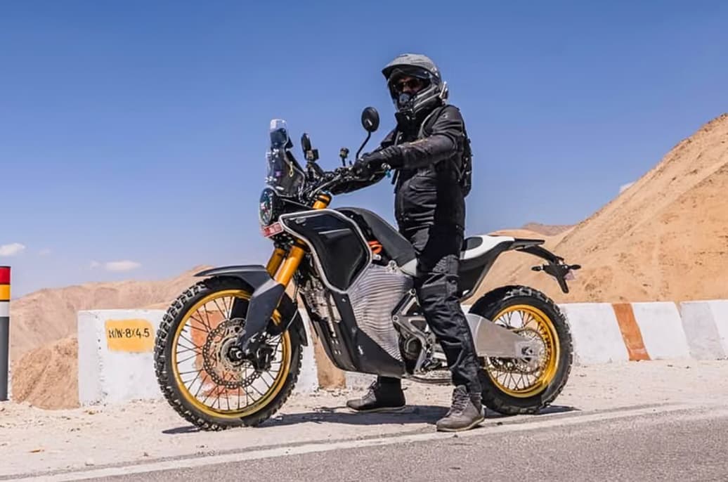 Royal Enfield Himalayan 750 Spotted Off Road Ahead of India Launch: Design, Engine and Expected Pric
