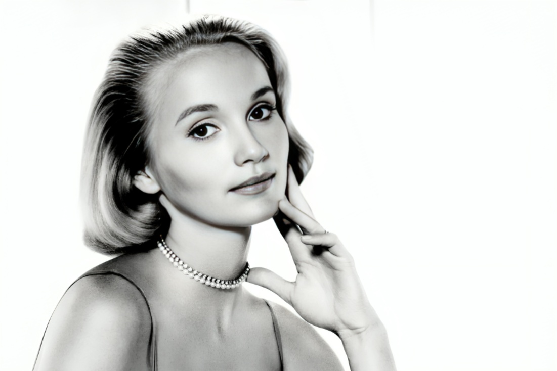 Eva Marie Saint Dies at 102 Oscar Winning Star of On the Waterfront and North by Northwest