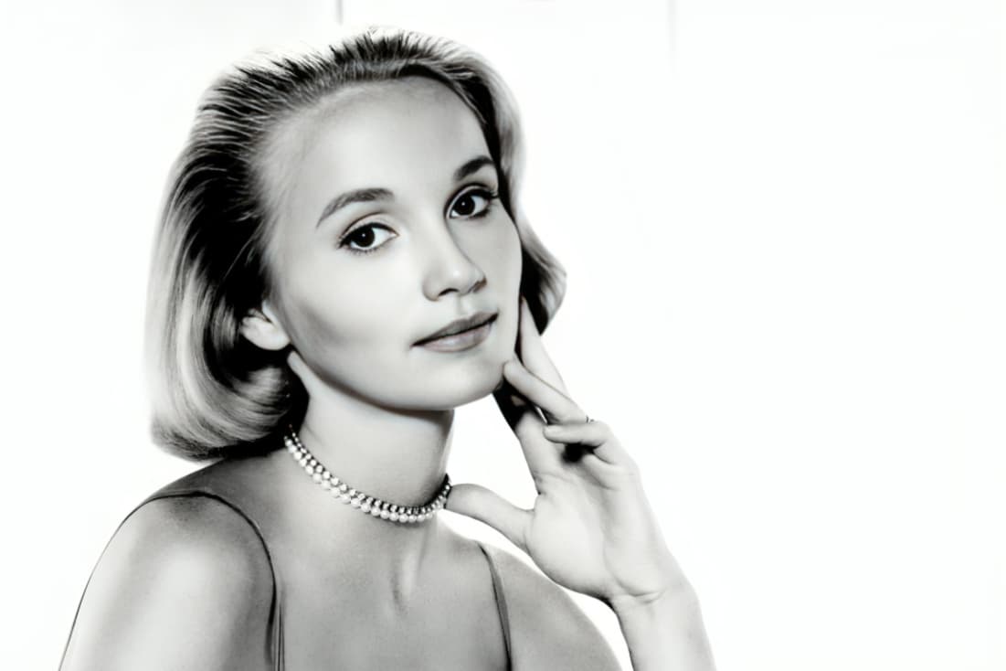 Eva Marie Saint Dies at 102 Oscar Winning Star of On the Waterfront and North by Northwest