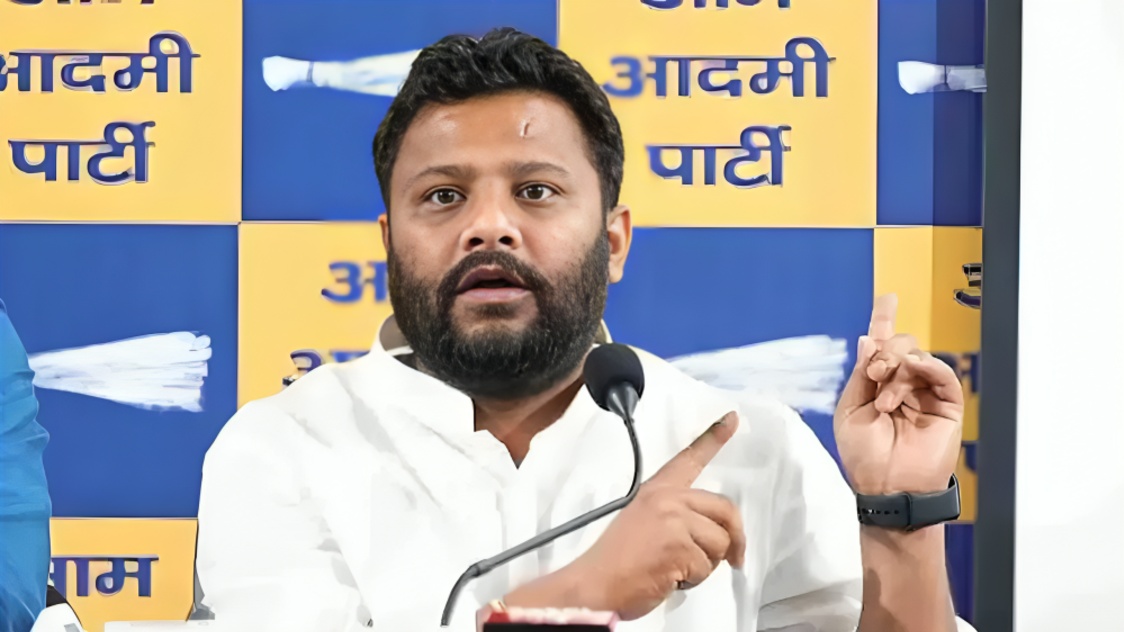 AAP MLA Kuldeep Kumar Alleges Police Attempted to Arrest Him Ahead of October 10 Protest