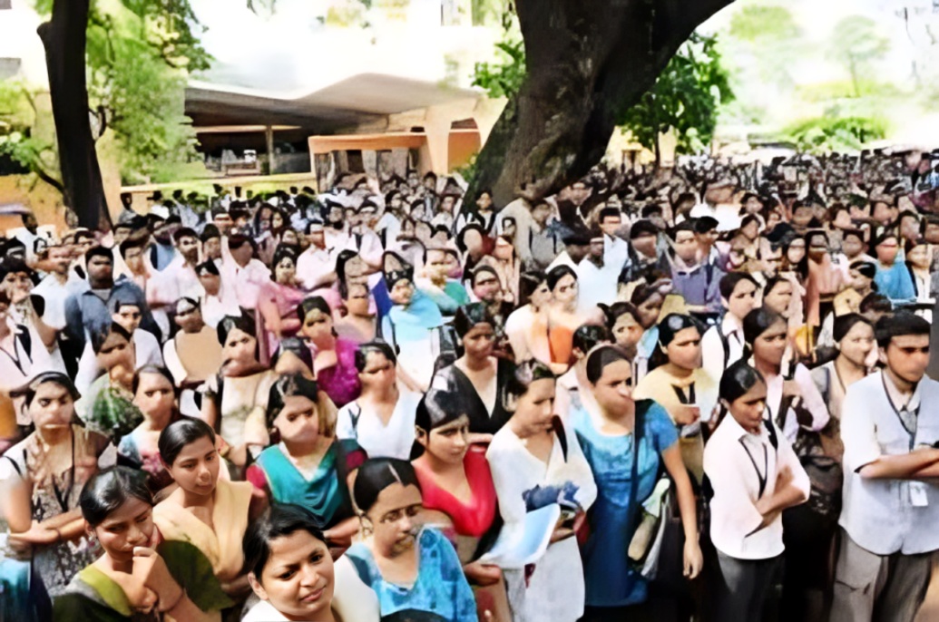 Mangaluru College Students Boycott Semester Exams Over Dasara Holiday Clash