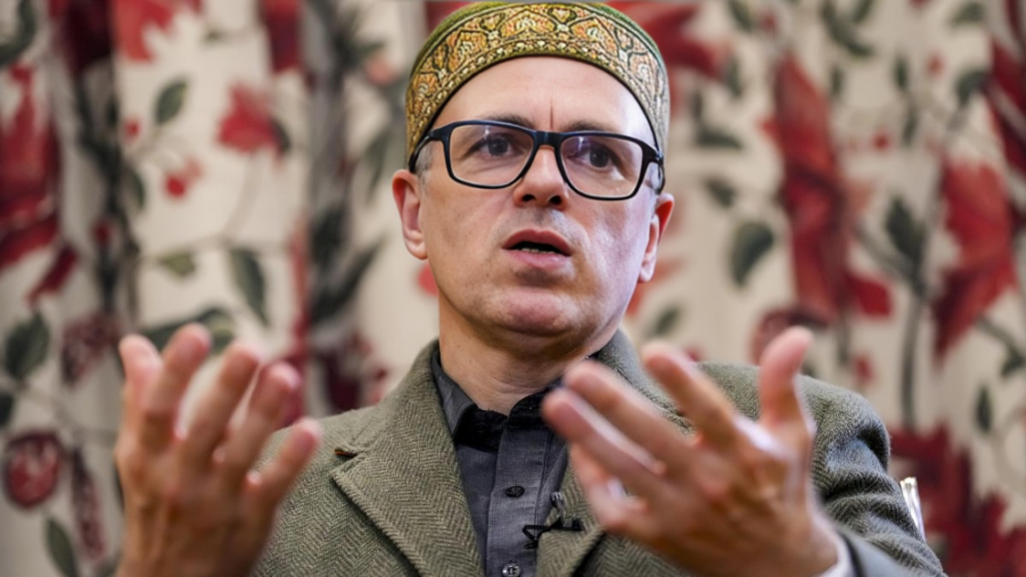 Omar Abdullah, Mirwaiz Umar Farooq and Mehbooba Mufti Oppose J&K Waqf Board’s Proposal for Common Fr