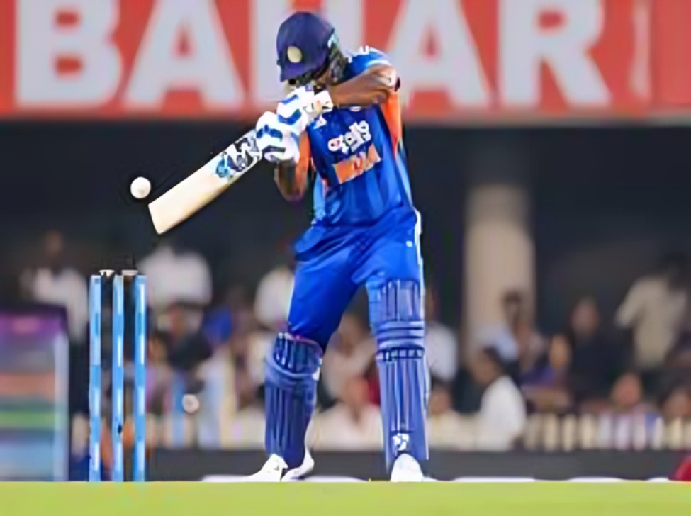 Shai Hope Breaks Multiple Cricket Records With Fourth Century of India Tour, Surpasses AB de Villier