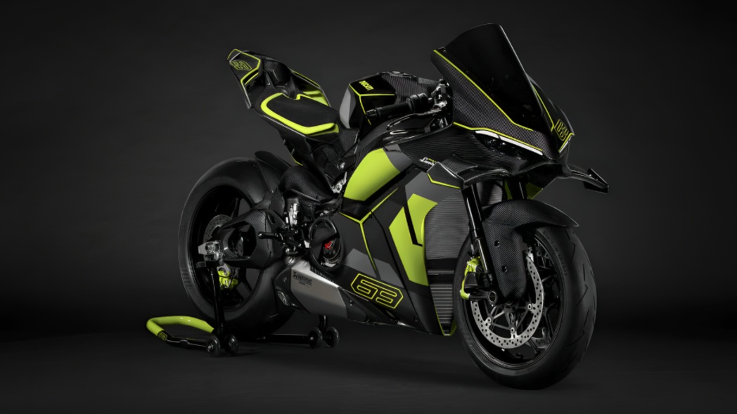 2027 Ducati Panigale V4 Unveiled With 218 hp, MotoGP-Derived Electronics and Lamborghini-Inspired Co