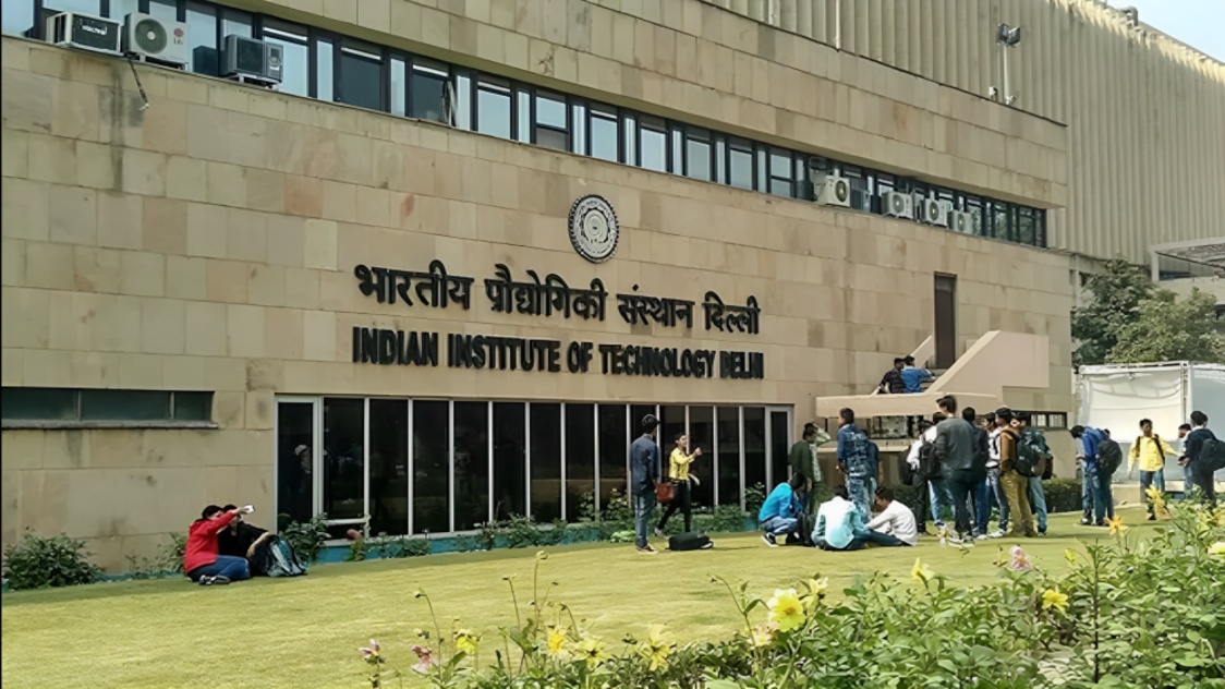 IIT Delhi Opens Applications for Six-Month Managerial Decision-Making Course, Apply by November 10