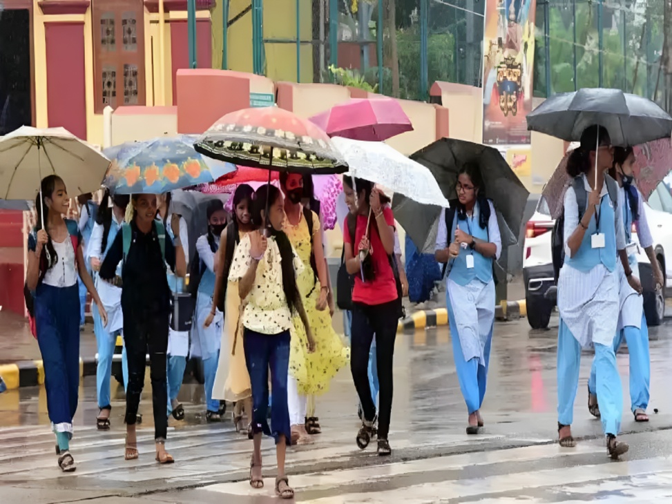 சென்னையைச் சுற்றிய நான்கு மாவட்டங்களில் பள்ளிகளுக்கு விடுமுறை அறிவிப்பு