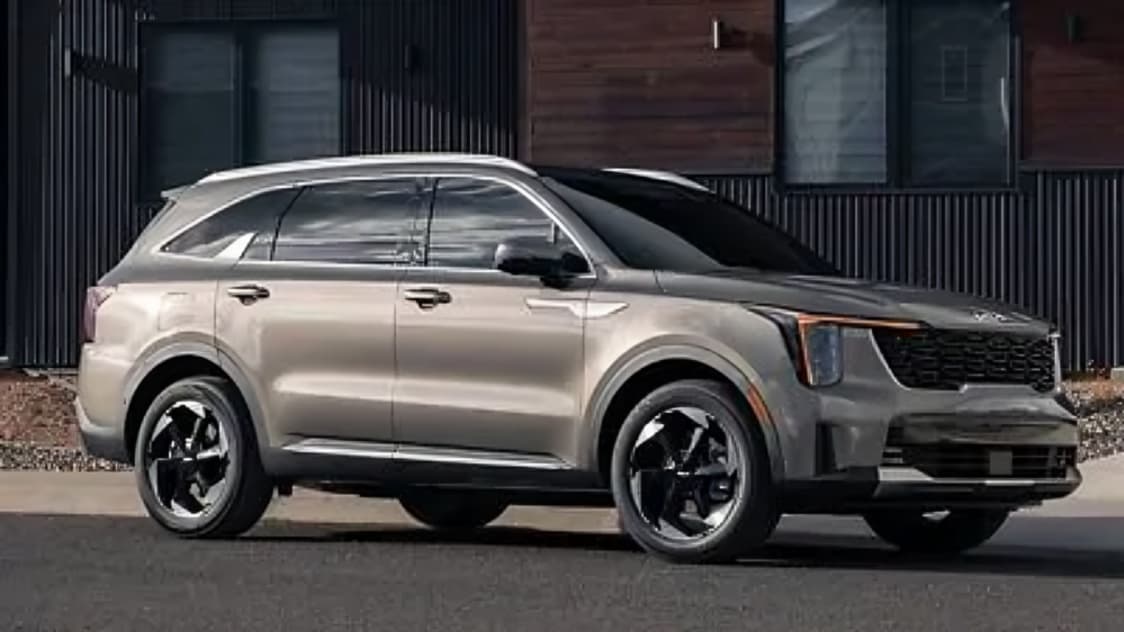 2027 Kia Sorento PHEV Price Announced in the US, EX Trim Discontinued