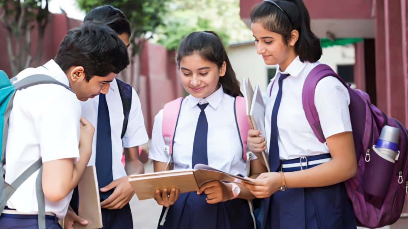 Delhi Plans Medical Rooms in 1,086 Government Schools With Menstrual Health Support for Girls