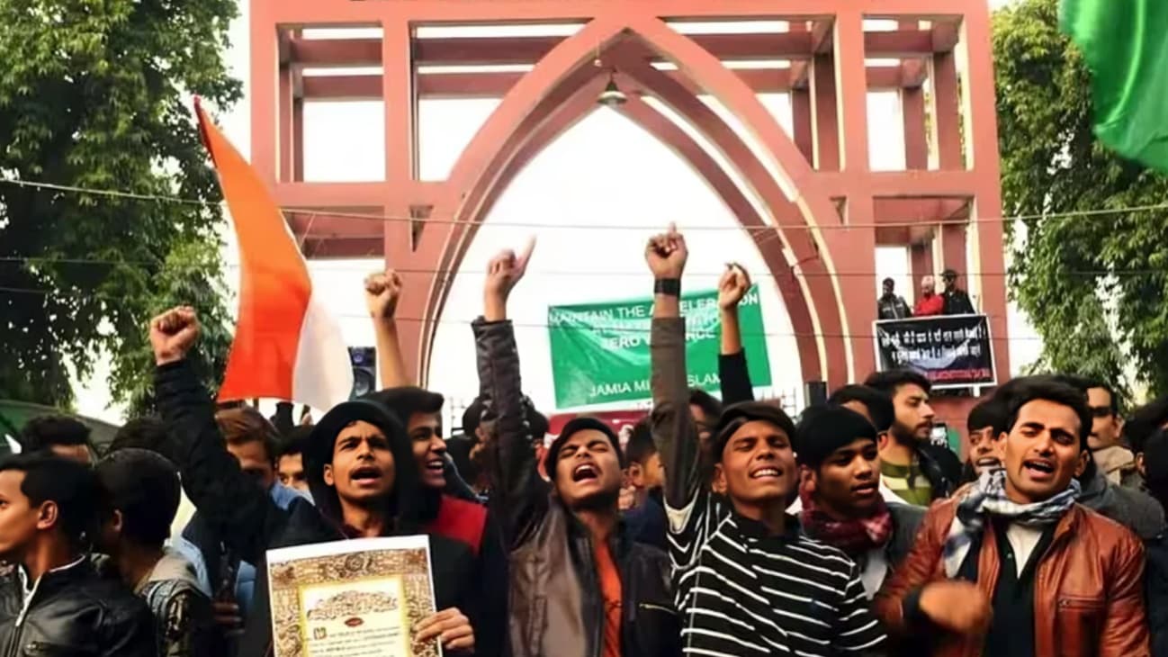 Jamia Promises Student Union Elections After Constitution Approval but Protesters Refuse to Call Off Agitation