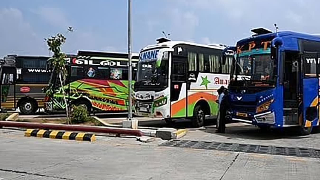 டீசல் மீதான வரியைக் குறைக்க வேண்டும் ஆம்னி பேருந்து உரிமையாளர்கள் மத்திய மாநில அரசுகளுக்கு கோரிக்கை