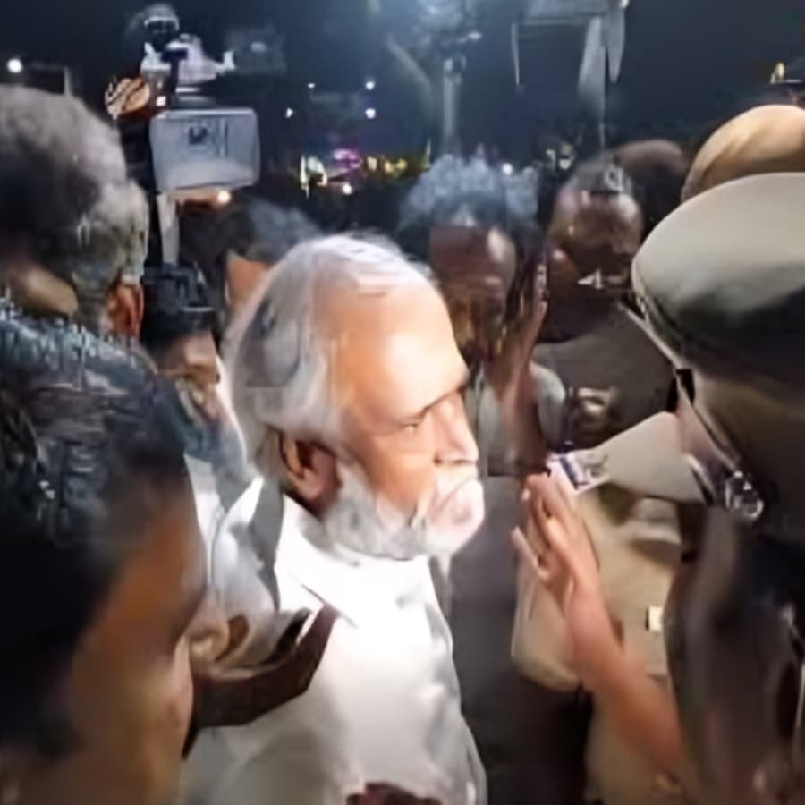 முன்னாள் அமைச்சர் சேகர் பாபு, கலாநிதி வீராசாமி எம்.பி. உள்ளிட்ட 10 பேர் மீது வழக்குப்பதிவு