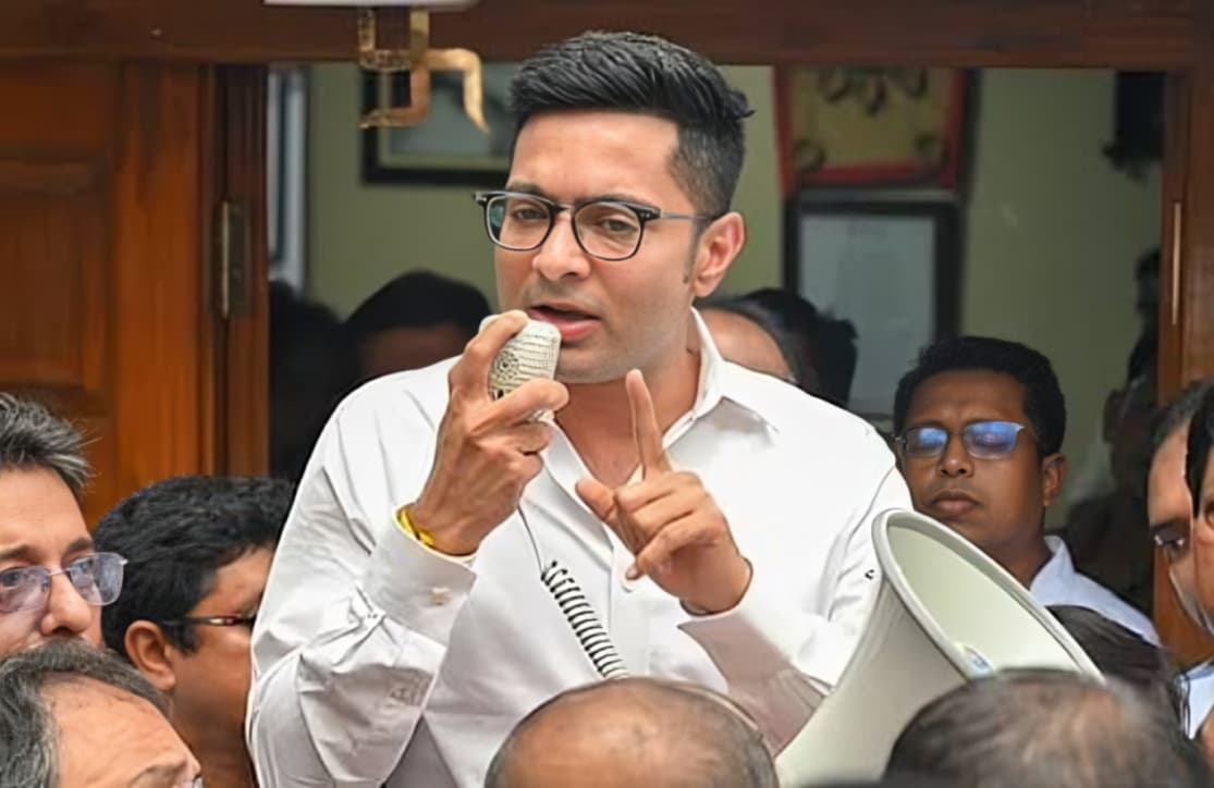 Abhishek Banerjee Urges Supreme Court to Restore Previous Government in West Bengal After SIR Observations