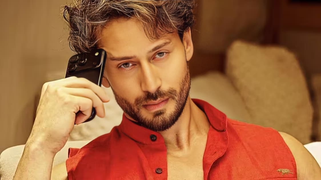 Tiger Shroff to Resume Lag Jaa Gale Shooting After Diwali With Enhanced Security Following Juhu Firing Incident