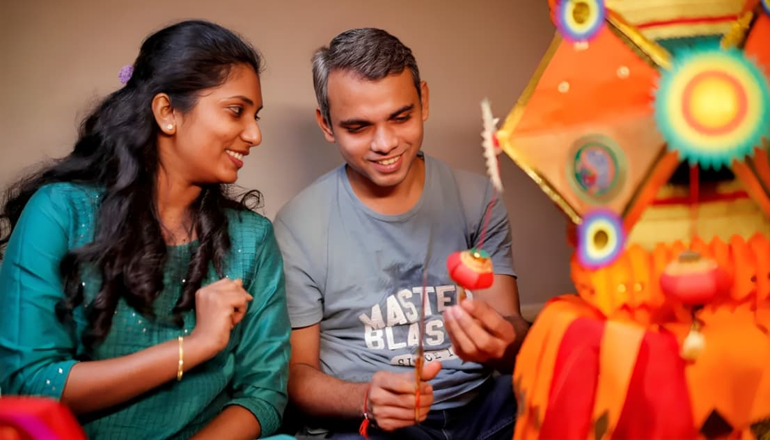 தீபாவளி பண்டிகையால் அதிகரிக்கும் கலாவா கயிறு தேவை பிகானீரில் இரவு பகலாக உழைக்கும் கைவினைக் கலைஞர்கள்