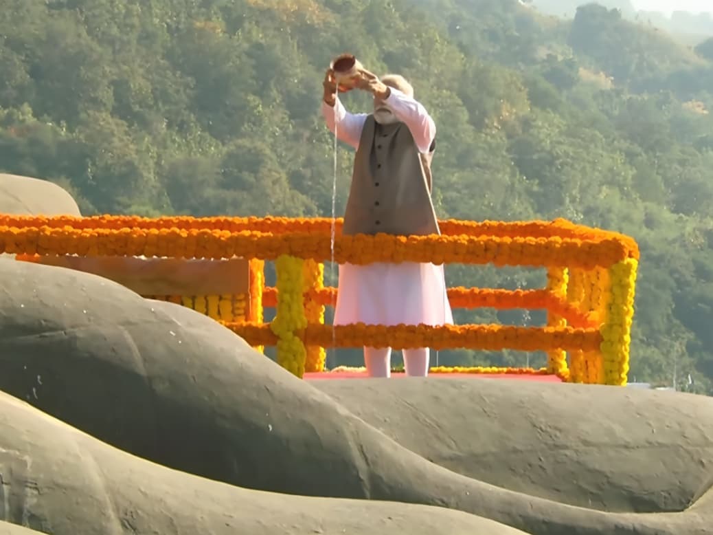 PM Modi Pays Tribute to Sardar Vallabhbhai Patel on His 151st Birth Anniversary
