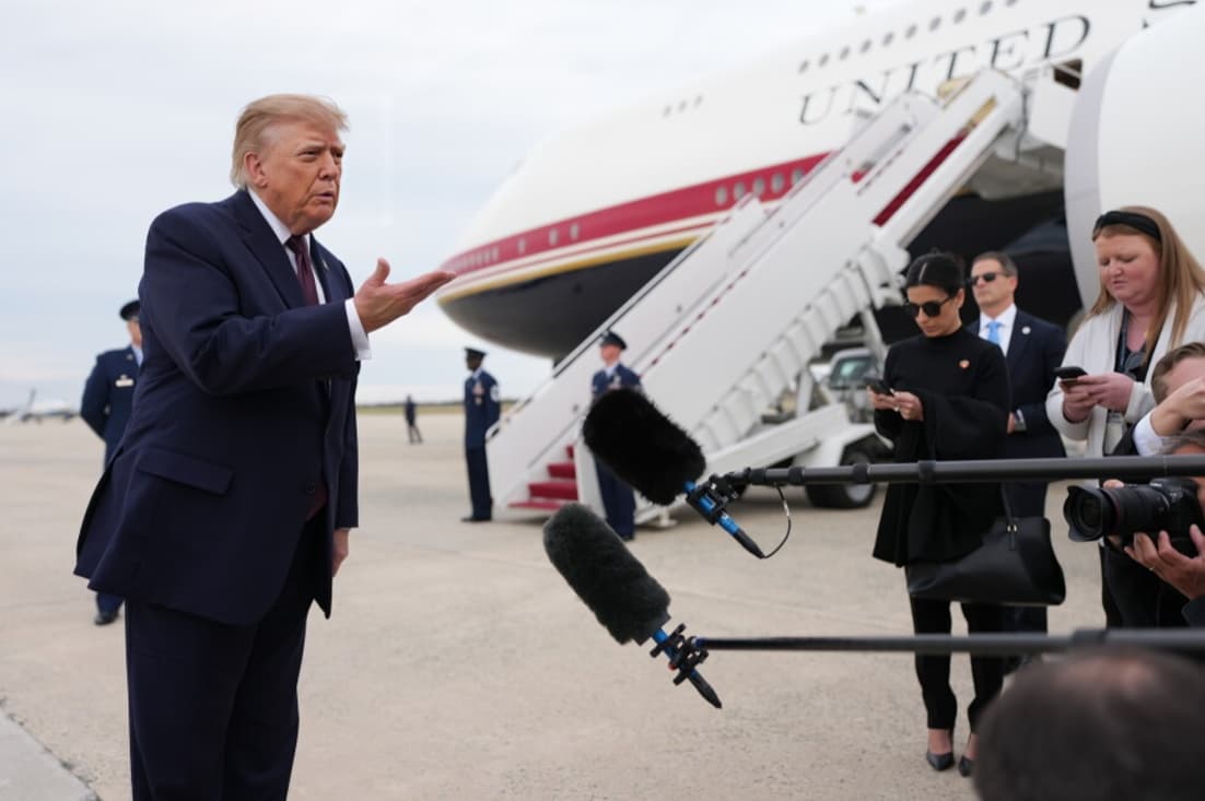 US Reportedly Warns Gulf Allies of Possible New Strikes on Iran After Midterm Elections