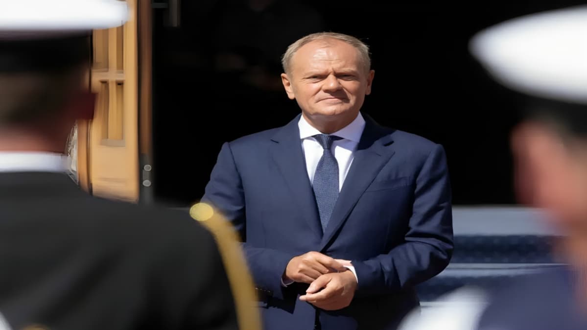Poland's Constitutional Crisis: Can Prime Minister Donald Tusk Take Control of the Judiciary?
