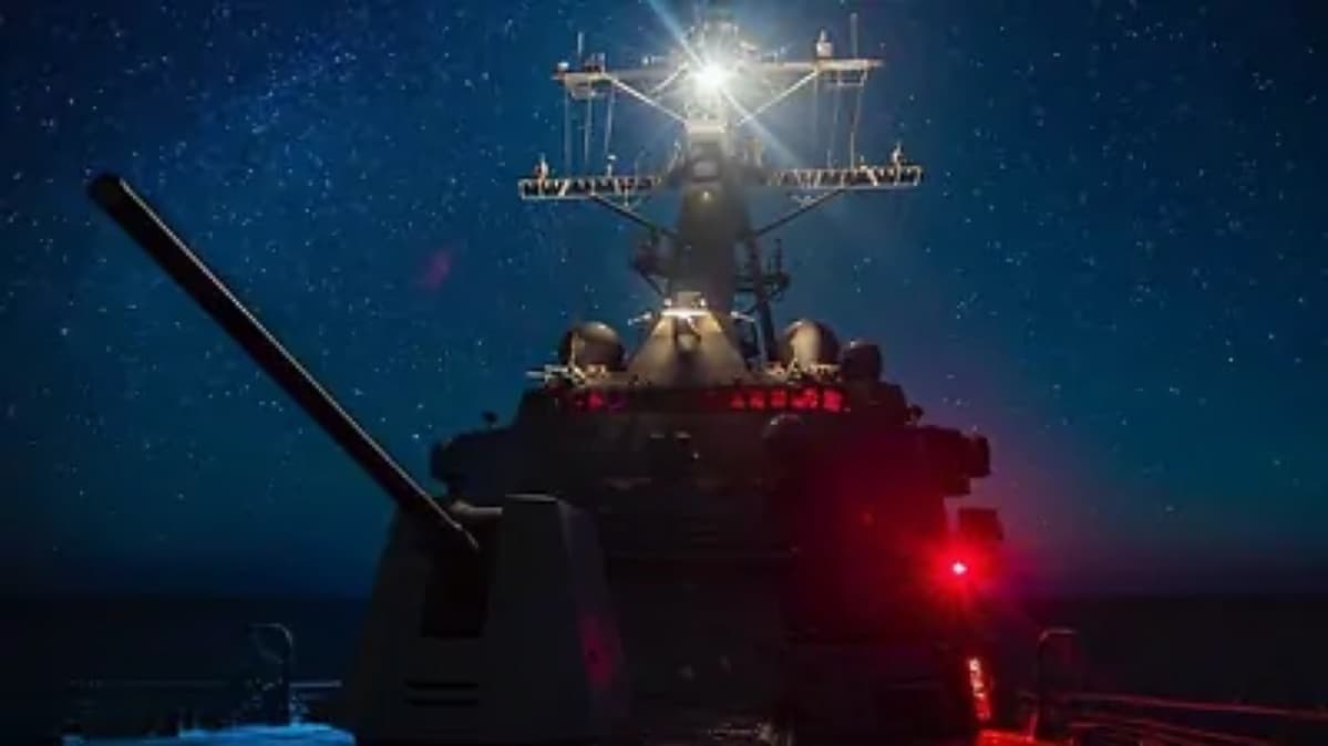 USS Spruance Sets Post-World War II US Navy Destroyer Deployment Record With 342 Days at Sea